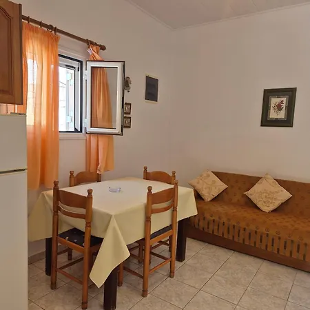 Casa Di Pietro 1 Ferienhaus